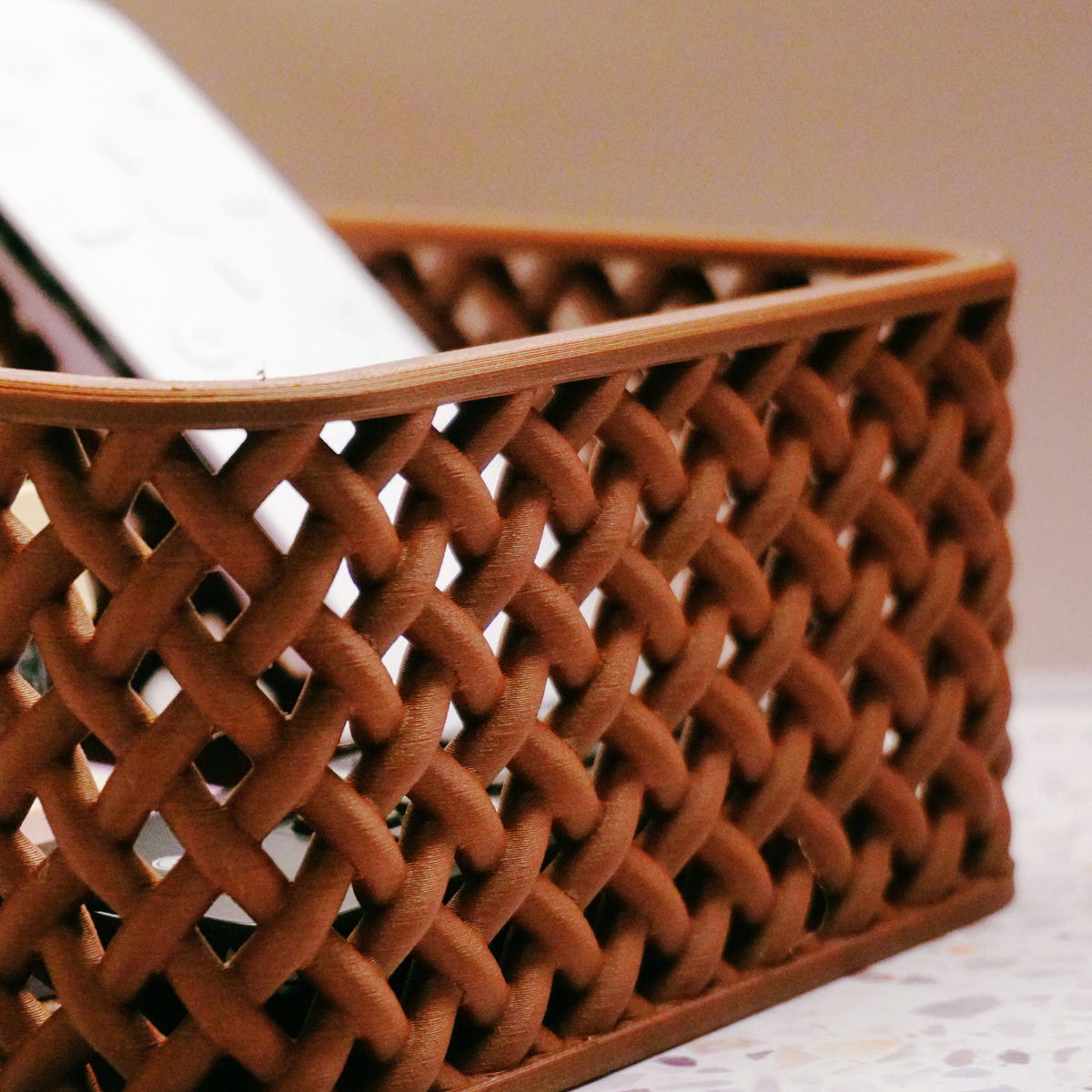Wicker Entryway Tray — Woven Rattan-Style Catchall for Keys, Remotes, Wallet & Coins
