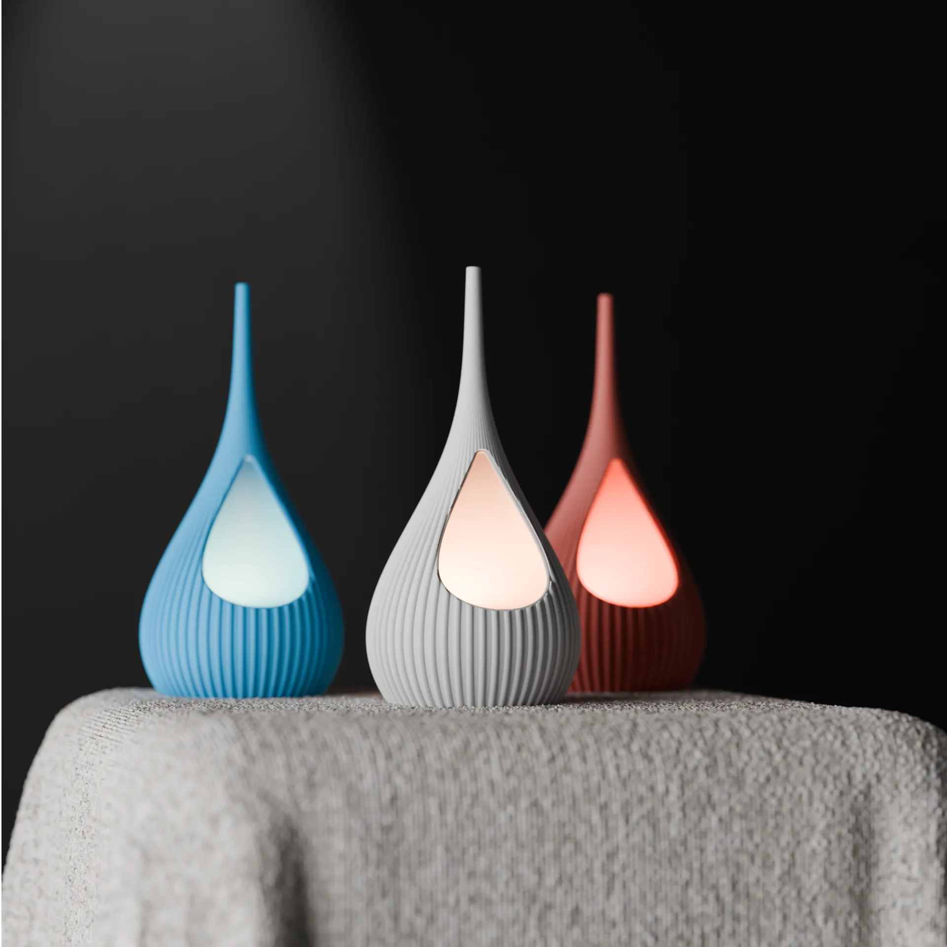Ribbed Teardrop Lamp