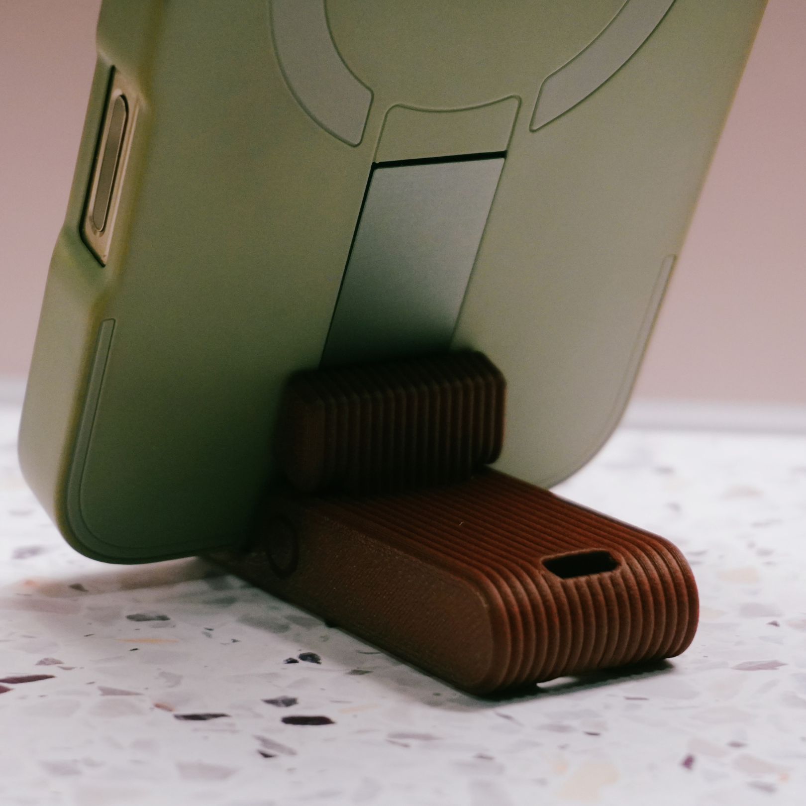 Foldable Pocket Phone Stand — Folding Smartphone Holder for Desk & Travel