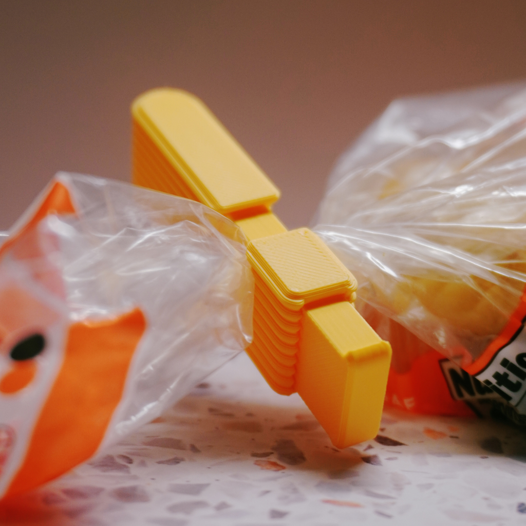 Press-to-Seal Bag Clip — Reusable Food Bag Clip for Bread, Chips, Coffee & Pantry Storage